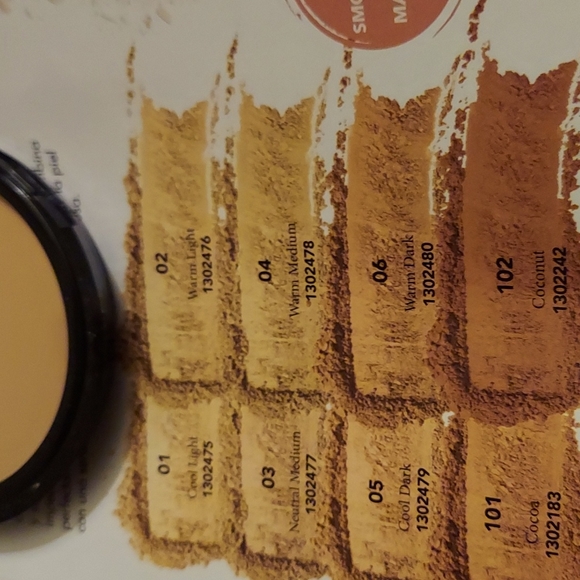 Face Perfecting Powder - Picture 3 of 4